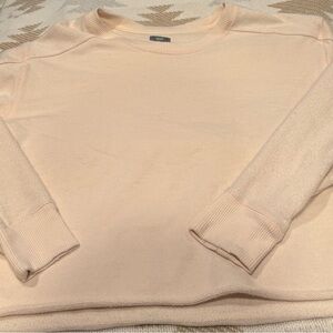 Woman’s Aerie cropped Cream/ Soft pink Sweater
